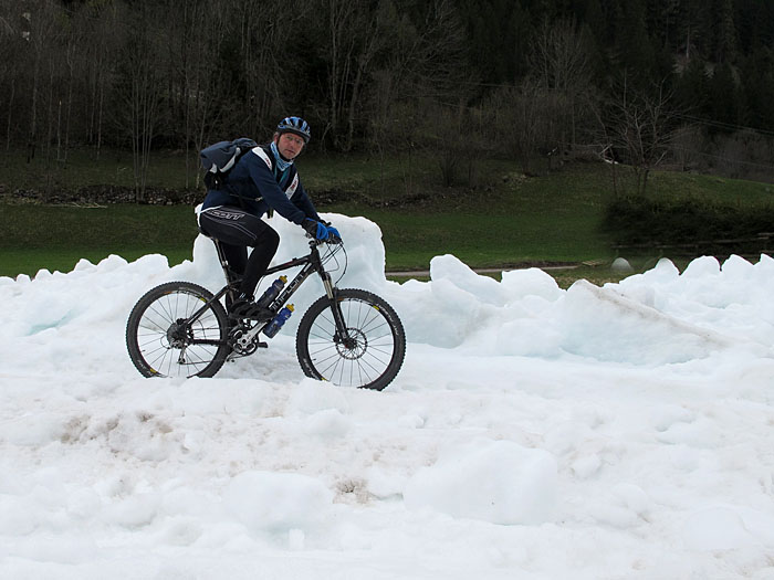 ...wirft sich uns entgegen