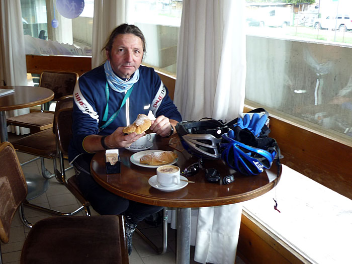 Bei Cappuchini und Nutella-Croissants beenden wir die Tour