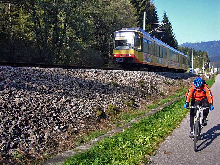 In der Bahn h&auml;tten wir es schneller, bequemer und w&auml;rmer gehabt ;-)