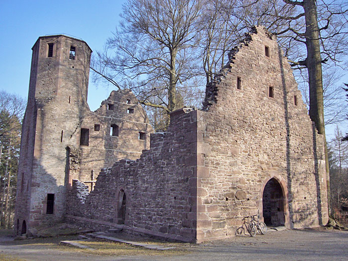 An der St. Barbara Ruine