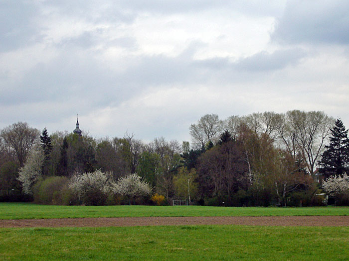 Kirchturmspitze bei R&uuml;ppur
