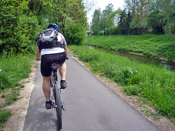 An der Pfinz entlang