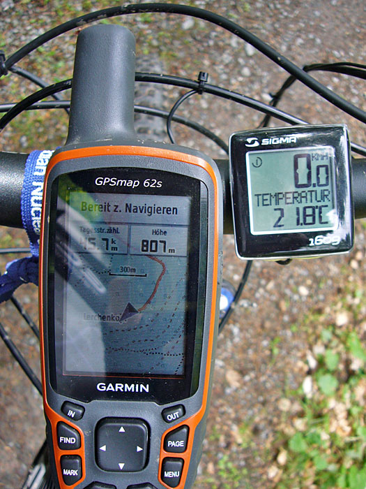 Nun sind wir &uuml;ber 800 Meter hoch, bei knapp 22&deg;C ...