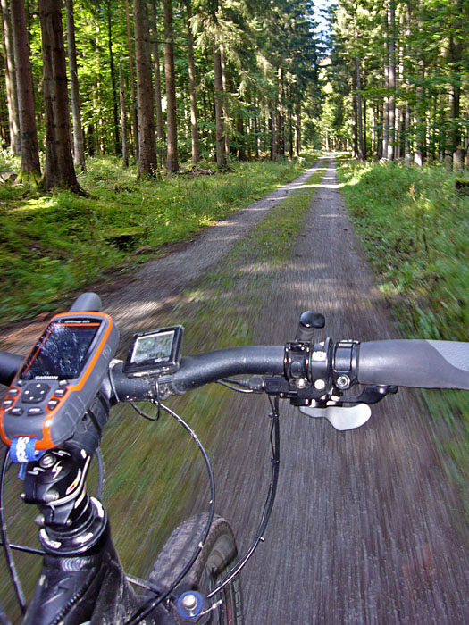 Auf dem Weg zur Stierh&uuml;tte