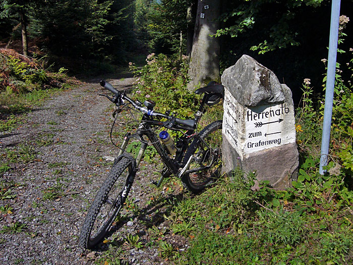 Auf Schotterwegen nach Bad Herrenalb
