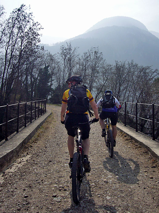 Auf dem alten Viadukt