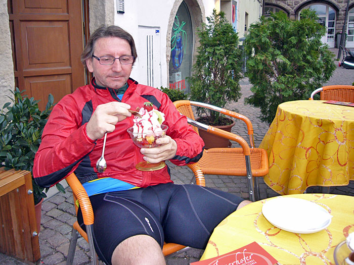 Die "Hauptspeise" f&auml;llt estwas opulenter aus ;-)