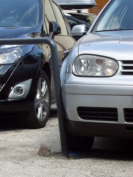 Italienisches Parken: Es war aber ein deutsches Auto und ein Mann!