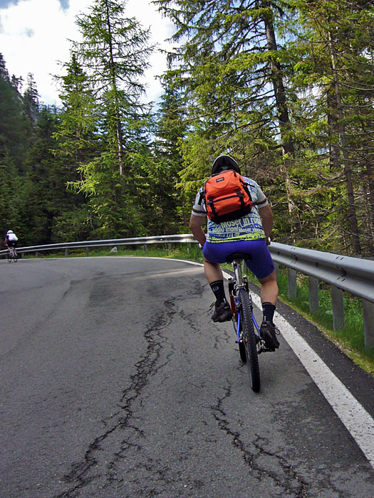 Wer den Sattel zu tief einstellt, qu&auml;lt sich unn&ouml;tig ...