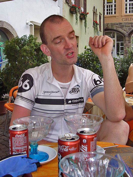 Zaghafter Versuch vom schmerzverzerrtem Gesicht zum L&auml;cheln &uuml;berzugehen ;-)