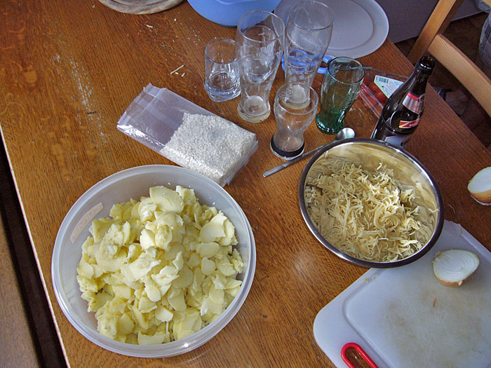 Radlernahrung: Kartoffeln mit Nudeln und Reis ;-)