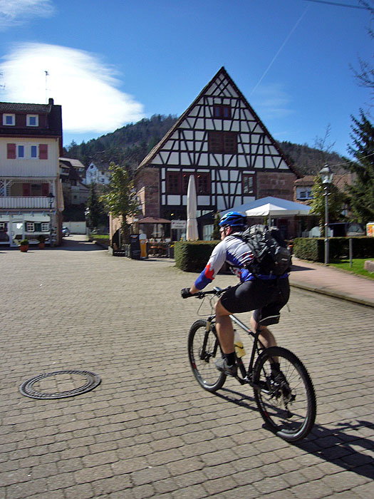 Fahrt durch Bad Herrenalb