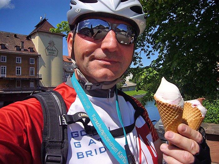 OK, eine von den Eist&uuml;ten geh&ouml;rt Reini ;-)