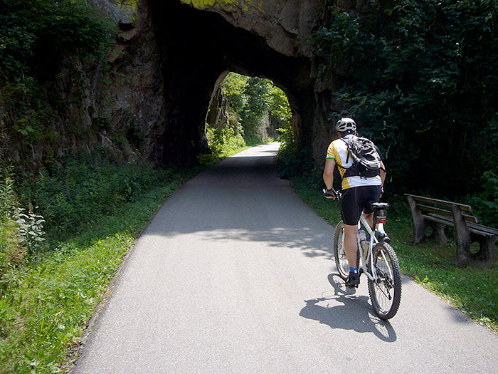 ... sind wir wieder die Einzigen ...