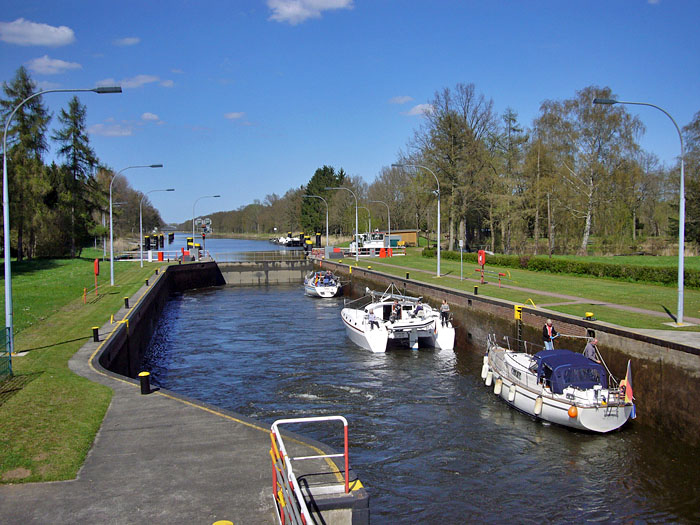 Weitere Schleuse bei Witzeeze