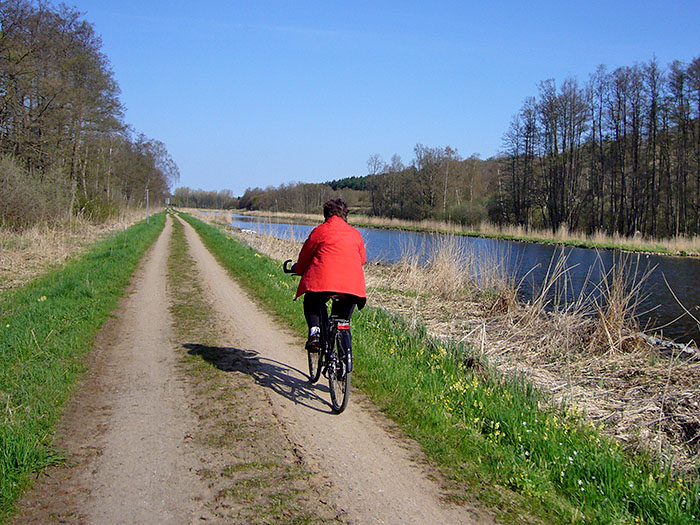Der Elbe-L&uuml;beck-Kanal begleitet unsere Tour bis zum Ziel