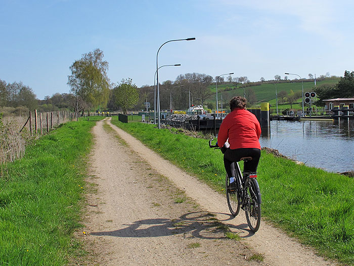 An der Behlendorfer Schleuse