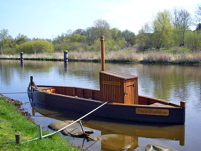 Nachgebauter mittelalterlicher (um 1500) Salzprahm