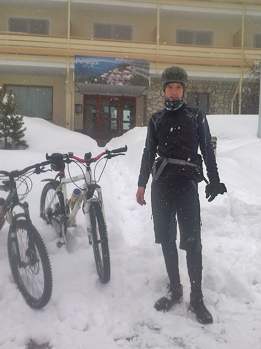 Ein schwarzer Schneemann ;-)