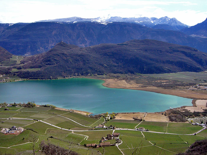 Blick von Altenburg auf den Kalterer See