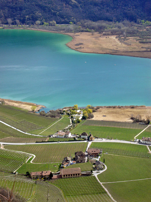 Blick von Altenburg auf den Kalterer See