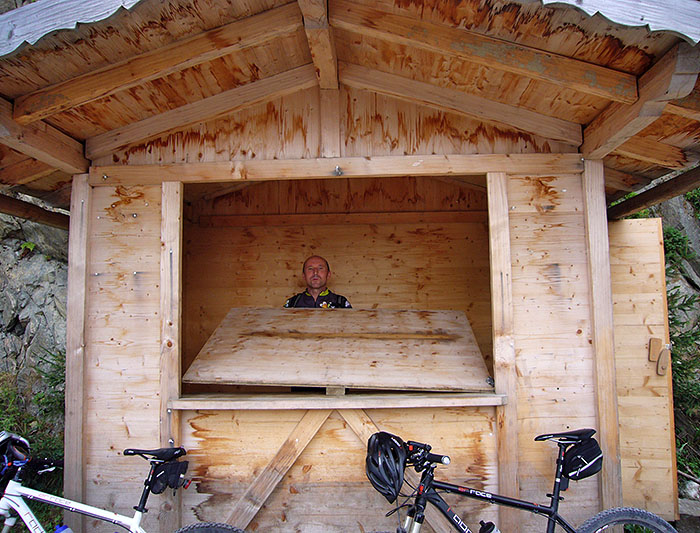 Der Verkaufsstand wird ge&ouml;ffnet. Im Angebot: H&ouml;henmeter ;-)