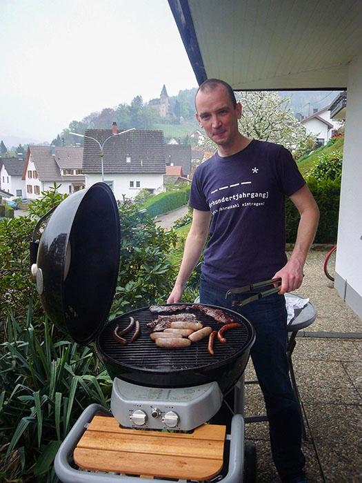 Bj&ouml;rn empf&auml;ngt uns mit fleischlichen Genussmitteln ;-)