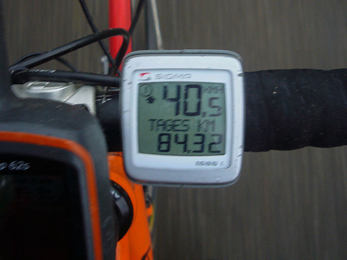 Mit R&uuml;ckenwind kommen wir schnell vorw&auml;rts