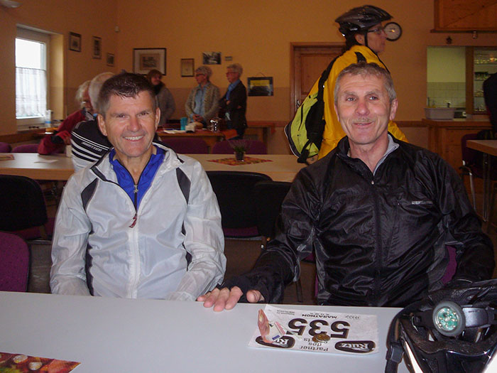 Joachim und Pickup-Klaus