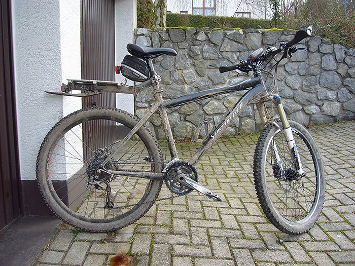 Zur Abwechselung nehme ich mal das schmutzige Fahrrad ;-)