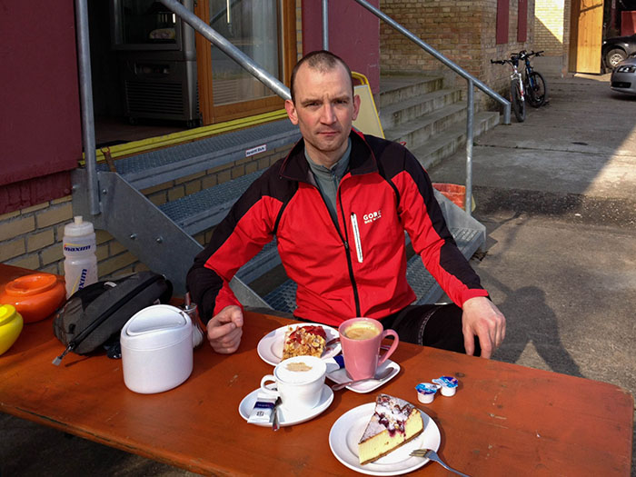 Warum schaut Bj&ouml;rn so ernst? Der Kuchen war doch prima