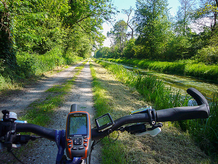 Immer am Wasser lang ...