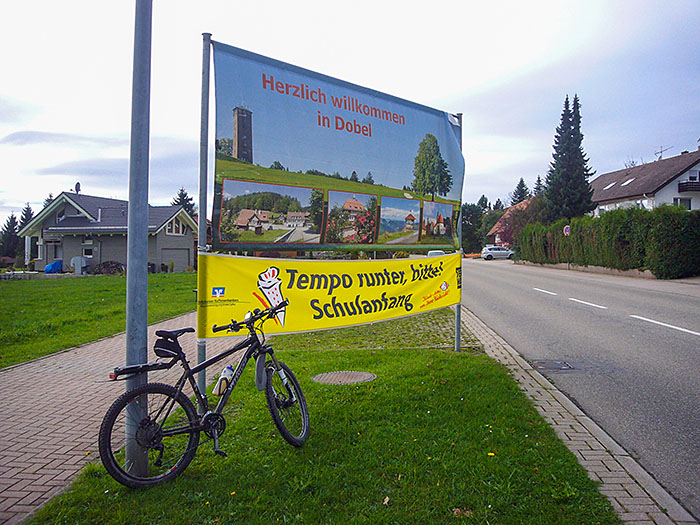 In Dobel angekommen, ab jetzt geht es bergab ;-)