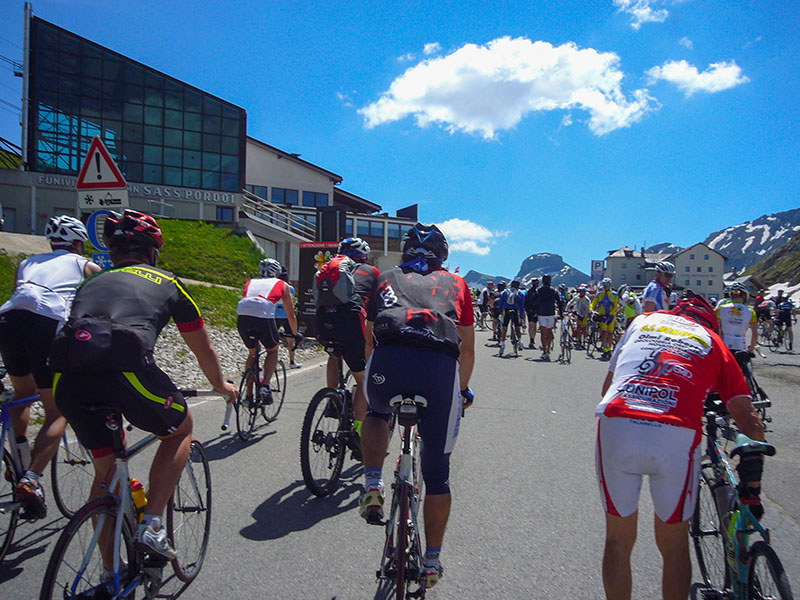 Auf dem Passo Pordoi gibt es wieder Gedr&auml;nge