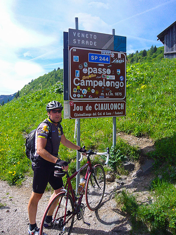 Oben: Reini auf der Passh&ouml;he ...