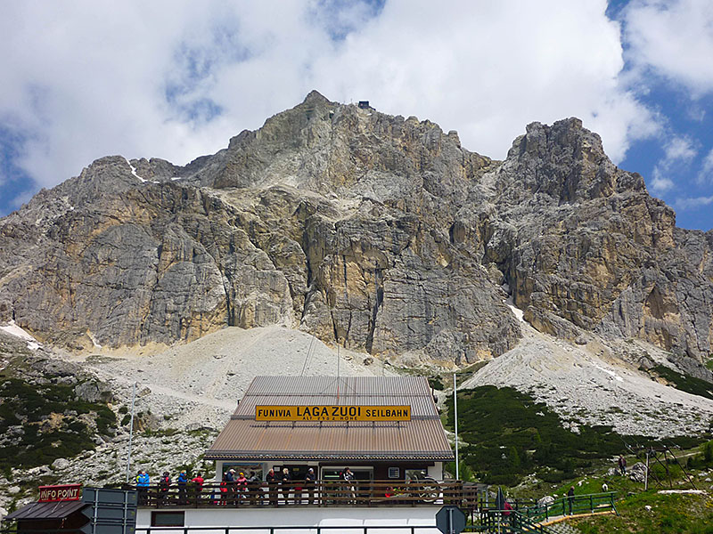 Mit der Seilbahn geht es noch weiter hinauf ...