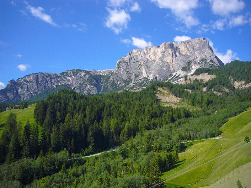 ... in die sch&ouml;ne Landschaft