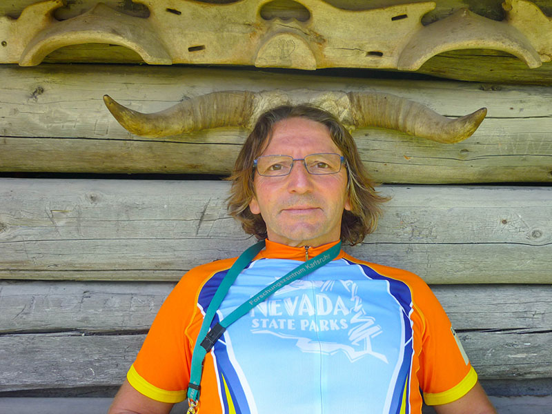 ... nur ein Rindvieh - mit mir kann man's ja machen ;-)