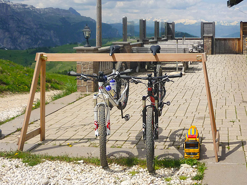 Die R&auml;der parken ...