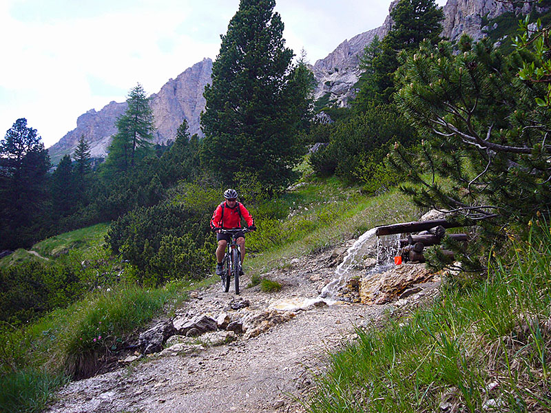 ... durchmessen wir sch&ouml;ne Landschaften ...