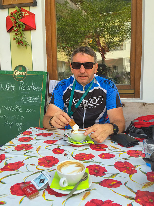 Cappuccino-Pause bei Blumau