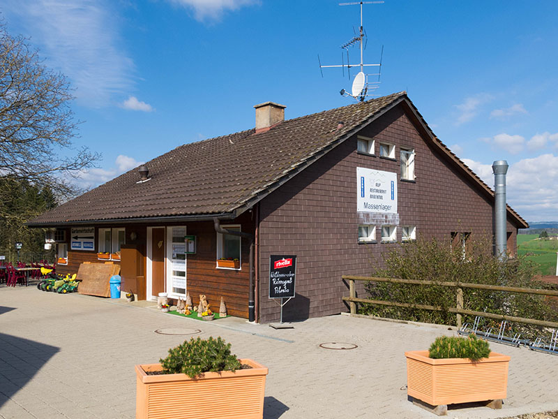 Im Alp-Restaurant Babental ...