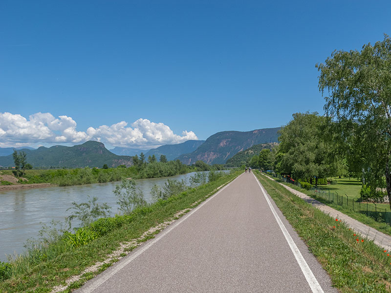 Wieder auf dem Etschtalradweg