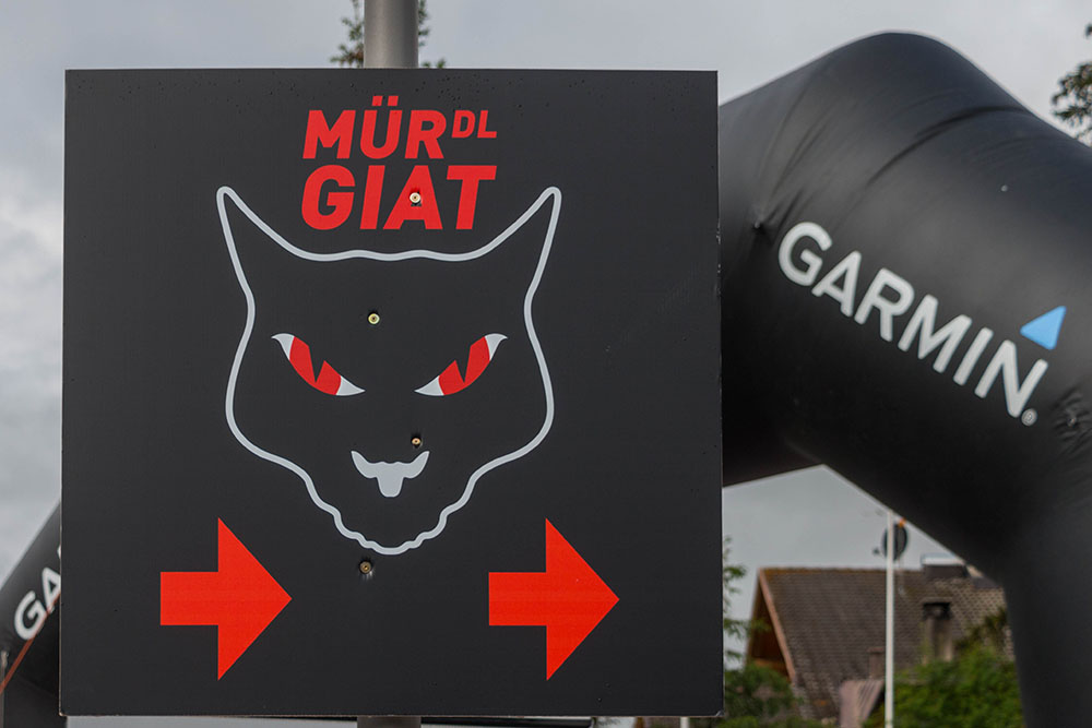 Die Katzenmauer ist die letzte H&uuml;rde des Rennens, 900 Meter mit 19 % Steigung!