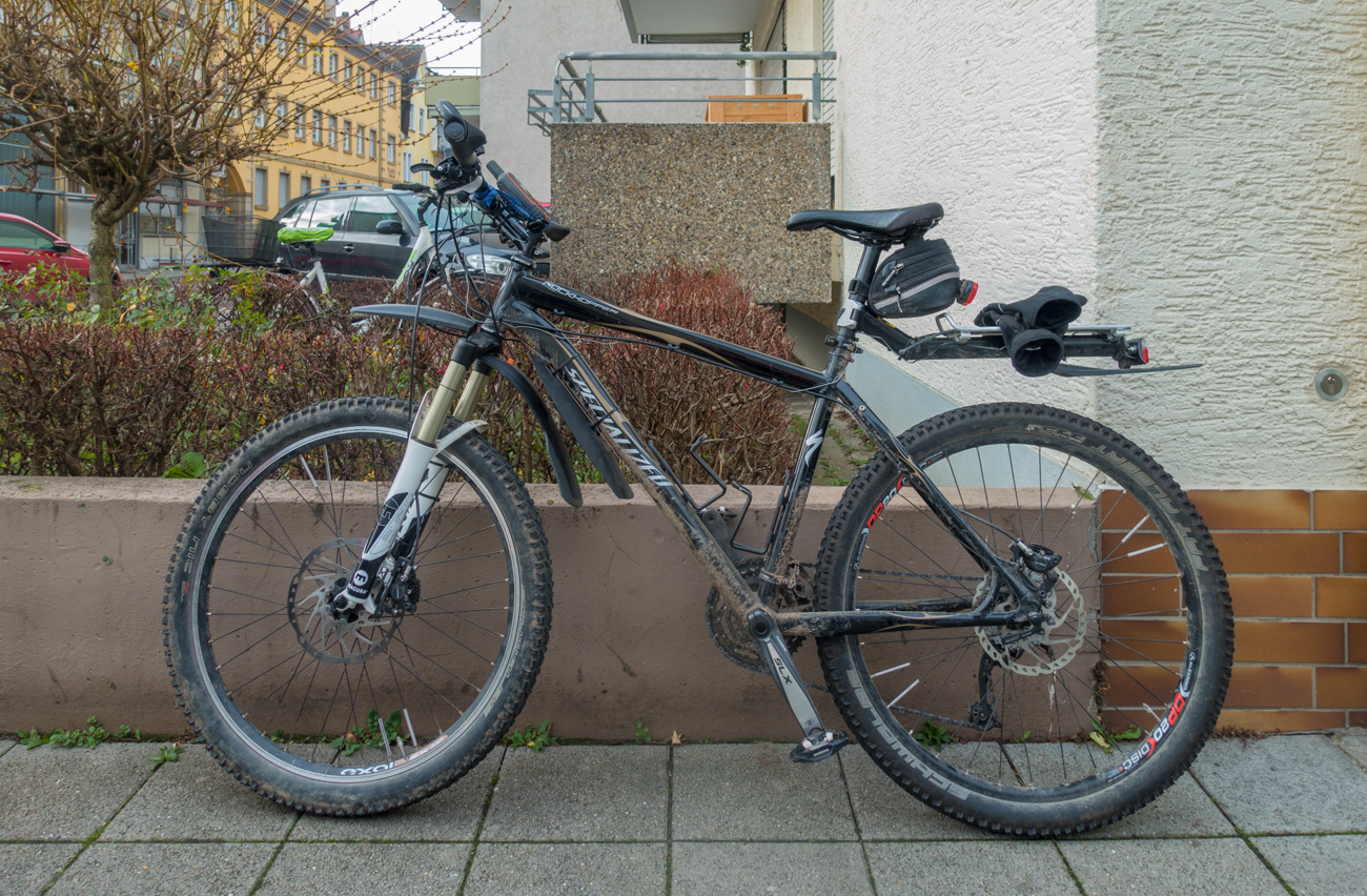 Da ist ja noch der Dreck vom letzten Jahr dran ;-)