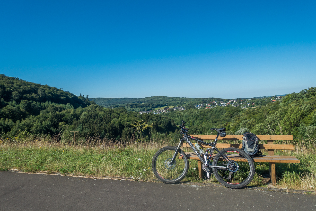 An der Talsperre Nonnweiler