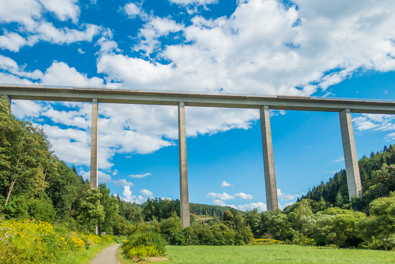 Autobahnbr&uuml;cke A62