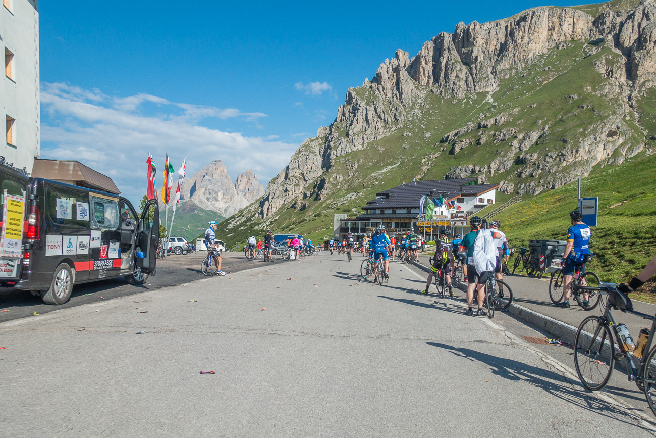 ... ich fahre mit kurzem Trikot weiter