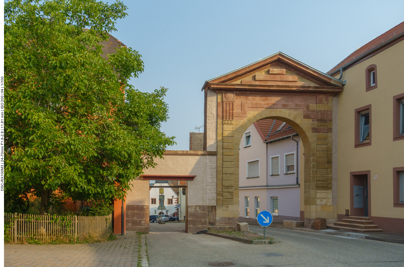 Das obere Stadttor in Hornbach 