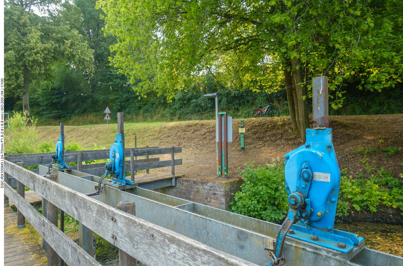 Die Bet&auml;tigung des Wehrs 